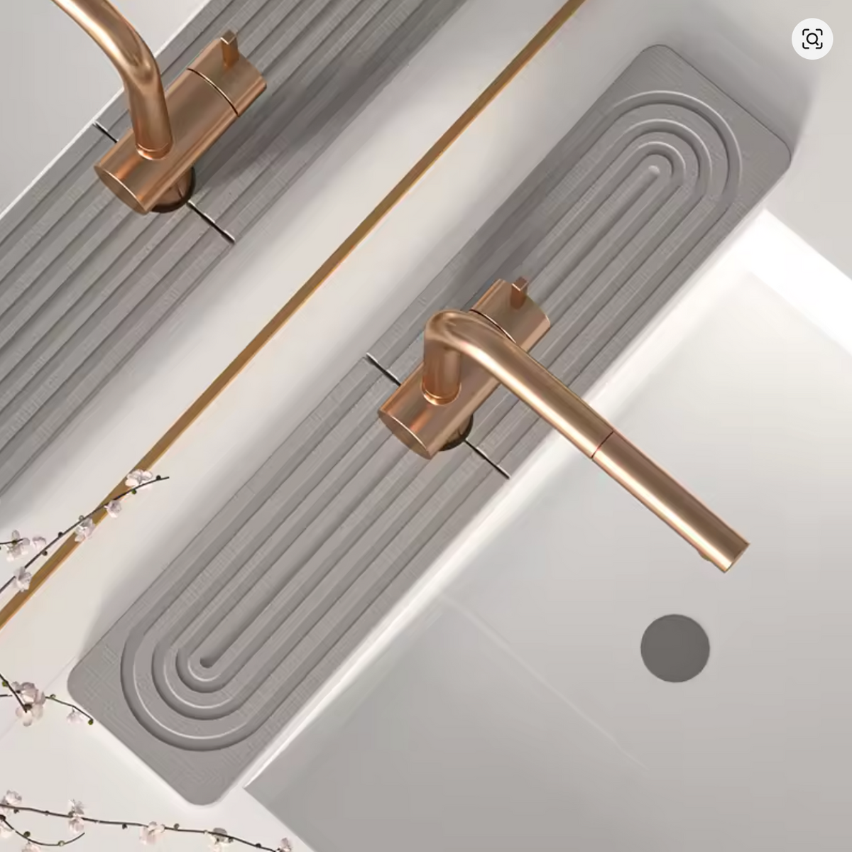Sink Faucet QuikDry Splash Guard