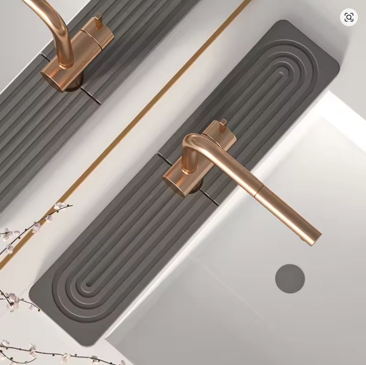 Sink Faucet QuikDry Splash Guard